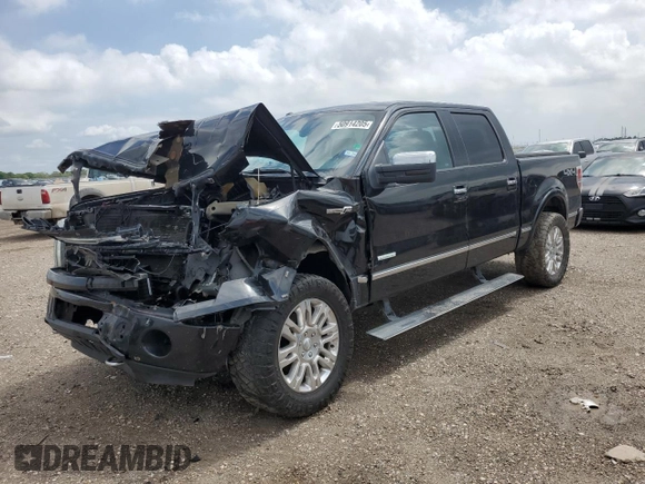 2013 Ford F-150 XL with VIN 1FTFW1ET7DFD25295, listed as a Copart auction lot 50914205 with 186,040 mi miles and Salvage Title. Bid and sale history available at carsss.com. Image 1.