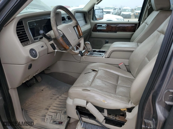 2012 Lincoln Navigator with VIN 5LMJJ2H52CEL07814, listed as a Copart auction lot 47620535 with 189,219 mi miles and Clean Title. Bid and sale history available at carsss.com. Image 7.