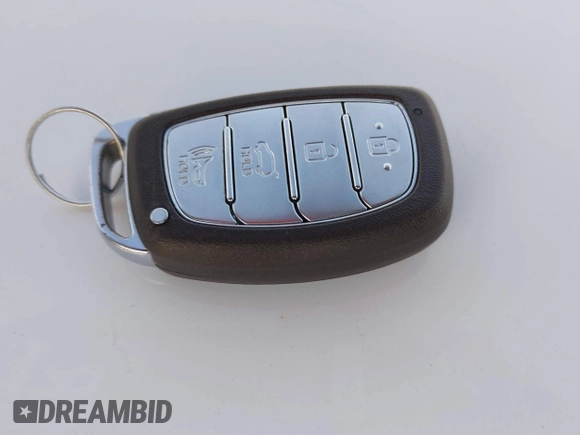 2017 Hyundai Tucson Sport with VIN KM8J3CA25HU585817, listed as a IAAI auction lot 40990922 with 70,434 mi miles and . Bid and sale history available at DreamBid. Image 11.