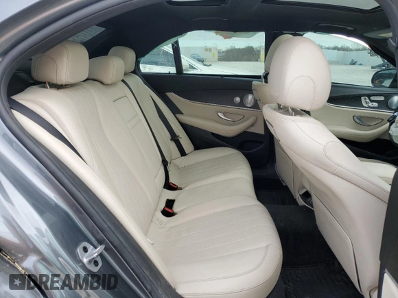 2019 Mercedes-Benz E-Class E 300 with VIN WDDZF4KB4KA525755, listed as a Copart auction lot 84372664 with 0 mi miles and Salvage Title. Bid and sale history available at carsss.com. Image 10.