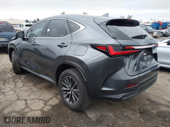 2024 Lexus NX with VIN JTJGKCEZ8R5013271, listed as a IAAI auction lot 41524068 with 33,017 mi miles. Bid and sale history available at carsss.com. Image 3.