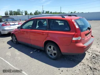 2006 Volvo V50 with VIN YV1MJ682262169015, listed as a Copart auction lot 72363604 with 152,210 mi miles and Salvage Title. Bid and sale history available at carsss.com. Image 2.