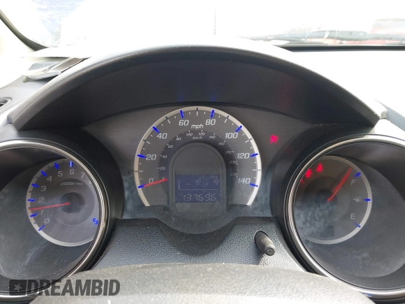 2013 Honda Fit Sport with VIN JHMGE8H54DC027896, listed as a IAAI auction lot 41933061 with 137,696 mi miles. Bid and sale history available at carsss.com. Image 7.