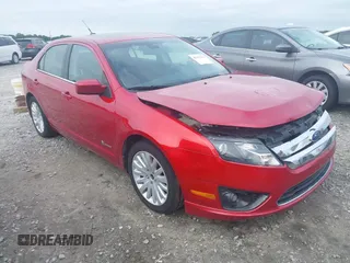 2011 Ford Fusion Hybrid с VIN 3FADP0L39BR308022, выставлен на аукционе IAAI как лот 42351594 с пробегом 166 294 миль миль и . История ставок и продаж доступна на DreamBid. Изображение 1.