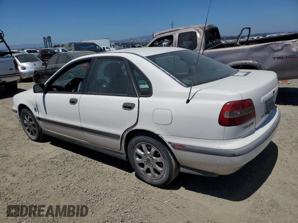 2000 Volvo S40 с VIN YV1VS255XYF542810, выставлен на аукционе Copart как лот 62570624 с пробегом 180 692 миль миль и Списание • Salvage title. История ставок и продаж доступна на DreamBid. Изображение 2.