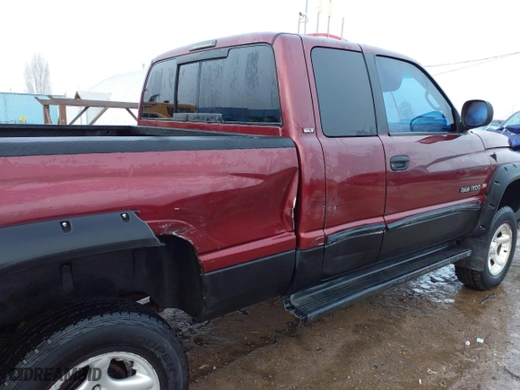 2001 Dodge Ram 1500 with VIN 3B7HF13Z21G199308, listed as a IAAI auction lot 40930662 with 217,150 mi miles. Bid and sale history available at carsss.com. Image 18.