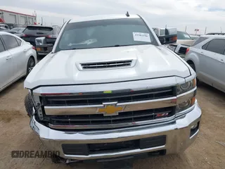 2019 Chevrolet Silverado 2500HD LTZ with VIN 1GC1KTEY3KF167922, listed as a IAAI auction lot 41581196 with 110,252 mi miles. Bid and sale history available at carsss.com. Image 12.