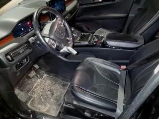 2023 Lincoln Nautilus Reserve with VIN 2LMPJ8K94PBL18475, listed as a Copart auction lot 89330645 with 30,282 mi miles and Salvage Title. Bid and sale history available at carsss.com. Image 7.