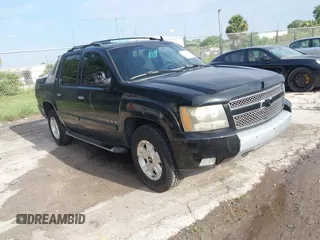 2007 Chevrolet Avalanche 1LT with VIN 3GNFK12337G307709, listed as a IAAI auction lot 42678735 with 182,038 mi miles and . Bid and sale history available at DreamBid. Image 1.