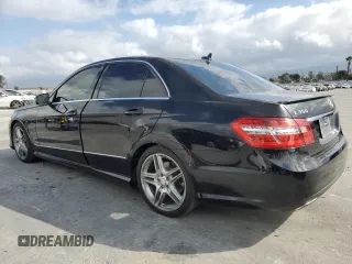 2013 Mercedes-Benz E 350 Luxury с VIN WDDHF5KB4DA691567, выставлен на аукционе Copart как лот 53131505 с пробегом 50 437 миль миль и Списание • Salvage title. История ставок и продаж доступна на DreamBid. Изображение 2.