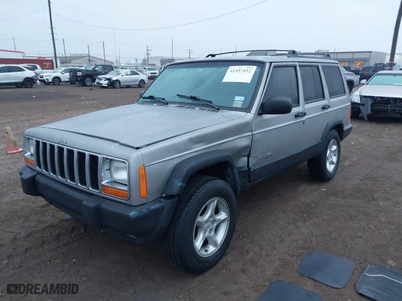 2000 Jeep Cherokee Police with VIN 1J4FT48SXYL210687, listed as a IAAI auction lot 41457452 with NaN miles. Bid and sale history available at carsss.com. Image 17.