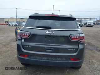 2018 Jeep Compass Latitude with VIN 3C4NJDBB8JT307154, listed as a IAAI auction lot 42056744 with 94,454 mi miles and . Bid and sale history available at DreamBid. Image 15.