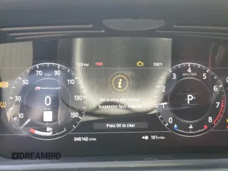 2019 Land Rover Range Rover Velar R-Dynamic SE with VIN SALYL2EX9KA213689, listed as a Copart auction lot 68856233 with 40,142 mi miles. Bid and sale history available at carsss.com. Image 9.