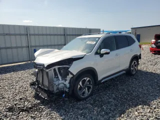 2023 Subaru Forester Touring with VIN JF2SKARC8PH535418, listed as a Copart auction lot 57315825 with 7,175 mi miles and Salvage title. Bid and sale history available at DreamBid. Image 1.