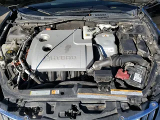 2011 Lincoln MKZ Hybrid with VIN 3LNDL2L34BR768735, listed as a Copart auction lot 47475795 with 190,586 mi miles and Clean Title. Bid and sale history available at carsss.com. Image 11.