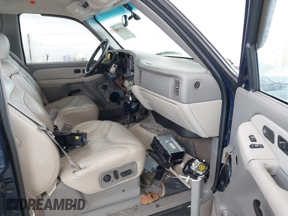 2001 GMC Yukon SLT with VIN 1GKEK13T21J168167, listed as a IAAI auction lot 41584040 with 1 mi miles. Bid and sale history available at carsss.com. Image 5.