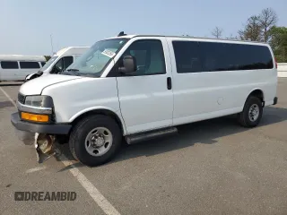 2020 Chevrolet Express Passenger LT z VIN 1GAZGPFG3L1170201, wystawiony jako Copart lot #59903265 z przebiegiem 131 404 mil mil oraz Szkoda całkowita • Salvage title. Historia ofert i sprzedaży dostępna na DreamBid. Obrazek 1.