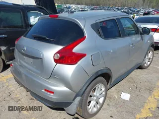2011 Nissan Juke SV with VIN JN8AF5MR8BT018745, listed as a IAAI auction lot 41882712 with 120,827 mi miles and . Bid and sale history available at carsss.com. Image 4.