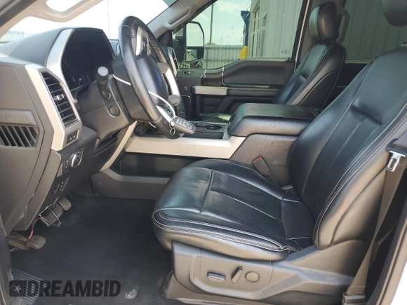 2021 Ford F-250 XL z VIN 1FT8W2BTXMEC41464, wystawiony jako Copart lot #58119155 z przebiegiem 131 973 mil mil oraz Szkoda całkowita • Salvage title. Historia ofert i sprzedaży dostępna na DreamBid. Obrazek 7.
