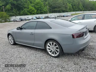 2015 Audi A5 Premium Plus z VIN WAUMFAFR1FA050448, wystawiony jako Copart lot #55596695 z przebiegiem 77 154 mil mil oraz Szkoda całkowita • Salvage title. Historia ofert i sprzedaży dostępna na DreamBid. Obrazek 2.