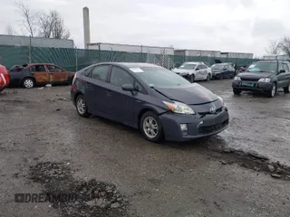 2010 Toyota Prius II with VIN JTDKN3DU0A1261312, listed as a IAAI auction lot 41812223 with 82,144 mi miles. Bid and sale history available at carsss.com. Image 1.