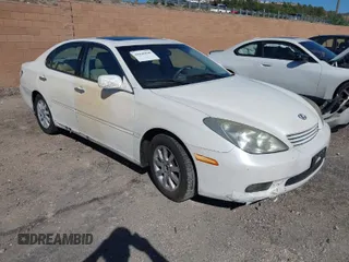 2003 Lexus ES with VIN JTHBF30G036003700, listed as a IAAI auction lot 41626640 with 128,807 mi miles. Bid and sale history available at carsss.com. Image 1.