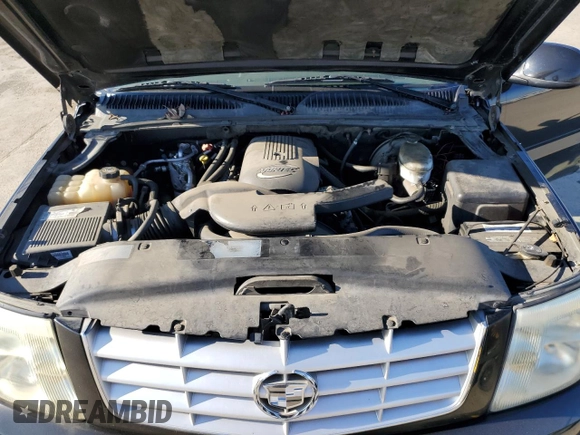 2003 Cadillac Escalade with VIN 1GYEC63T43R157689, listed as a Copart auction lot 88749145 with 138,905 mi miles and Salvage title. Bid and sale history available at DreamBid. Image 12.