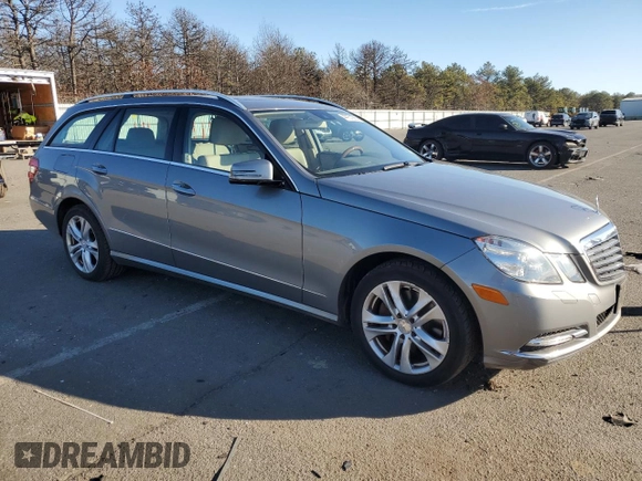 2011 Mercedes-Benz E 350 Luxury with VIN WDDHH8HB7BA496675, listed as a Copart auction lot 44751065 with 118,318 mi miles and Salvage Title. Bid and sale history available at DreamBid. Image 4.