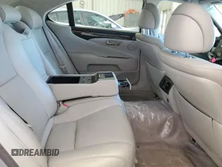 2009 Lexus LS 460 L with VIN JTHGL46FX95033756, listed as a Copart auction lot 68639234 with 109,132 mi miles and Salvage title. Bid and sale history available at DreamBid. Image 10.