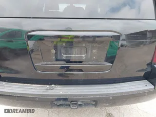 2019 Chevrolet Tahoe Commercial with VIN 1GNLCDECXKR231072, listed as a IAAI auction lot 41800007 with 100,101 mi miles. Bid and sale history available at carsss.com. Image 21.