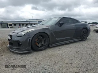 2009 Nissan GT-R Premium z VIN JN1AR54F59M252552, wystawiony jako Copart lot #59635915 z przebiegiem 47 543 mil mil oraz Czysty tytuł • Clean title. Historia ofert i sprzedaży dostępna na DreamBid. Obrazek 1.