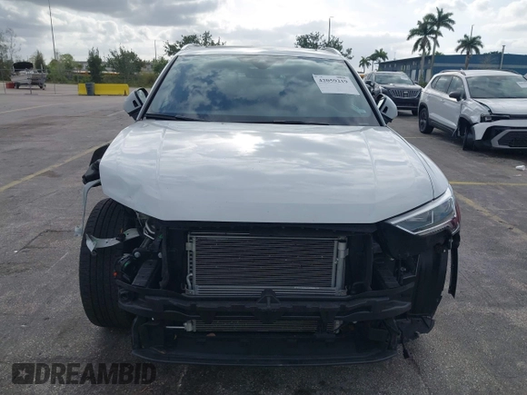 2024 Audi Q3 S line Premium with VIN WA1DECF31R1057900, listed as a IAAI auction lot 42059219 with 27,635 mi miles. Bid and sale history available at carsss.com. Image 6.