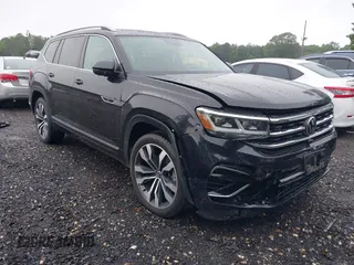 2022 Volkswagen Atlas SEL Premium R-Line с VIN 1V2FR2CA7NC525805, выставлен на аукционе IAAI как лот 42618443 с пробегом 31 622 миль миль и . История ставок и продаж доступна на DreamBid. Изображение 1.