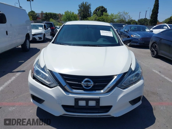 2017 Nissan Altima SV with VIN 1N4AL3AP2HC292095, listed as a IAAI auction lot 42145110 with 85,739 mi miles and . Bid and sale history available at carsss.com. Image 12.