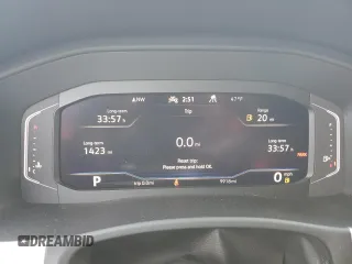 2023 Volkswagen Atlas SE с VIN 1V2HE2CA4PC207034, выставлен на аукционе Copart как лот 74105433 с пробегом 9 918 миль миль и . История ставок и продаж доступна на DreamBid. Изображение 9.