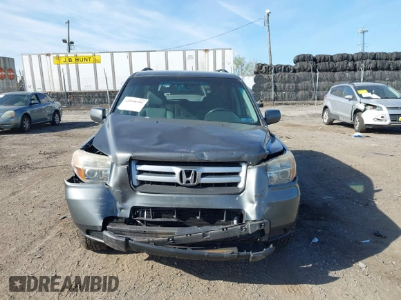 2008 Honda Pilot VP with VIN 5FNYF18208B008772, listed as a IAAI auction lot 42098599 with 186,981 mi miles and . Bid and sale history available at DreamBid. Image 6.