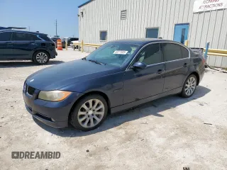 2008 BMW 3 Series 335i z VIN WBAVB73588VH25456, wystawiony jako Copart lot #52277035 z przebiegiem 152 284 mil mil oraz Szkoda całkowita • Salvage title. Historia ofert i sprzedaży dostępna na DreamBid. Obrazek 1.