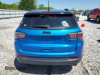 2018 Jeep Compass Altitude с VIN 3C4NJCBB0JT327442, выставлен на аукционе Copart как лот 54064815 с пробегом 103 773 миль миль и Списание • Salvage title. История ставок и продаж доступна на DreamBid. Изображение 6.