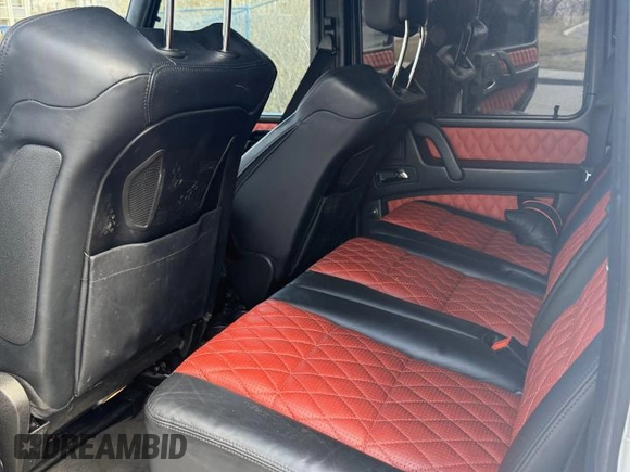 2014 Mercedes-Benz G-Class G 63 AMG with VIN WDCYC7DF7EX216261, listed as a Copart auction lot 54268185 with 116,136 mi miles and Clean Title. Bid and sale history available at carsss.com. Image 6.