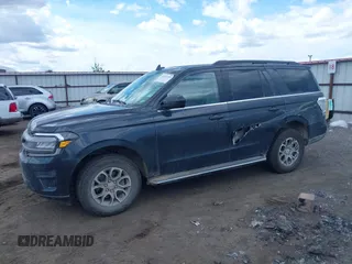 2022 Ford Expedition XLT with VIN 1FMJU1JT3NEA66717, listed as a IAAI auction lot 42674245 with 70,250 mi miles and . Bid and sale history available at DreamBid. Image 17.