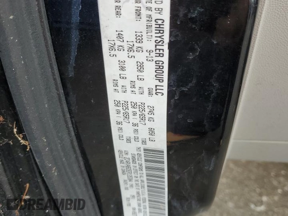 2014 Volkswagen Routan SE with VIN 2C4RVABG5ER135304, listed as a Copart auction lot 83957644 with 118,035 mi miles and Clean title. Bid and sale history available at DreamBid. Image 13.