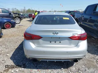 2018 Infiniti Q50 3.0t LUXE with VIN JN1EV7AP8JM355426, listed as a IAAI auction lot 41990581 with 73,042 mi miles. Bid and sale history available at carsss.com. Image 15.
