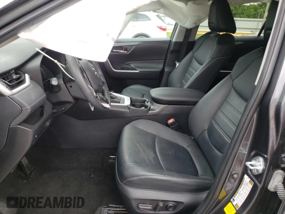 2021 Toyota RAV4 XLE Premium with VIN 2T3C1RFV5MC132613, listed as a Copart auction lot 59690715 with 15,491 mi miles and Salvage title. Bid and sale history available at DreamBid. Image 7.