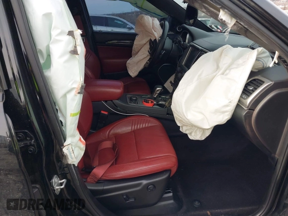 2017 Jeep Grand Cherokee SRT with VIN 1C4RJFDJ7HC641926, listed as a IAAI auction lot 41272215 with 117,667 mi miles. Bid and sale history available at carsss.com. Image 5.