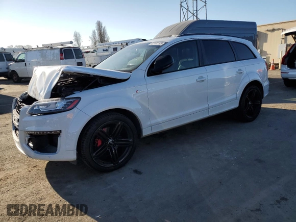 2015 Audi Q7 S line Prestige z VIN WA1DGAFE4FD028868, wystawiony jako Copart lot #42182795 z przebiegiem 127 491 mil mil oraz Szkoda całkowita • Salvage title. Historia ofert i sprzedaży dostępna na DreamBid. Obrazek 1.