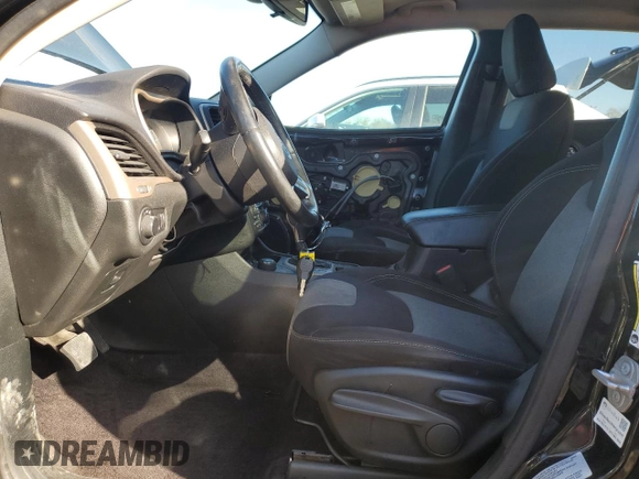 2017 Jeep Cherokee Altitude с VIN 1C4PJMAS1HW543515, выставлен на аукционе Copart как лот 81353384 с пробегом 87 268 миль миль и Списание • Salvage title. История ставок и продаж доступна на DreamBid. Изображение 7.