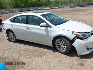 2014 Toyota Avalon Limited with VIN 4T1BK1EB4EU105266, listed as a IAAI auction lot 42006448 with 111,822 mi miles. Bid and sale history available at carsss.com. Image 13.
