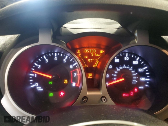 2015 Nissan Juke SL z VIN JN8AF5MV2FT557168, wystawiony jako Copart lot #51459375 z przebiegiem 135 330 mil mil oraz Szkoda całkowita • Salvage title. Historia ofert i sprzedaży dostępna na DreamBid. Obrazek 9.
