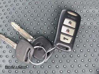 2008 Toyota Yaris с VIN JTDJT923485200207, выставлен на аукционе IAAI как лот 42431471 с пробегом 143 694 миль миль и . История ставок и продаж доступна на DreamBid. Изображение 11.