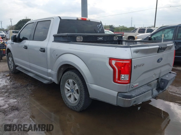 2015 Ford F-150 XLT with VIN 1FTEW1C8XFFD08150, listed as a IAAI auction lot 41645386 with 170,276 mi miles and . Bid and sale history available at carsss.com. Image 3.